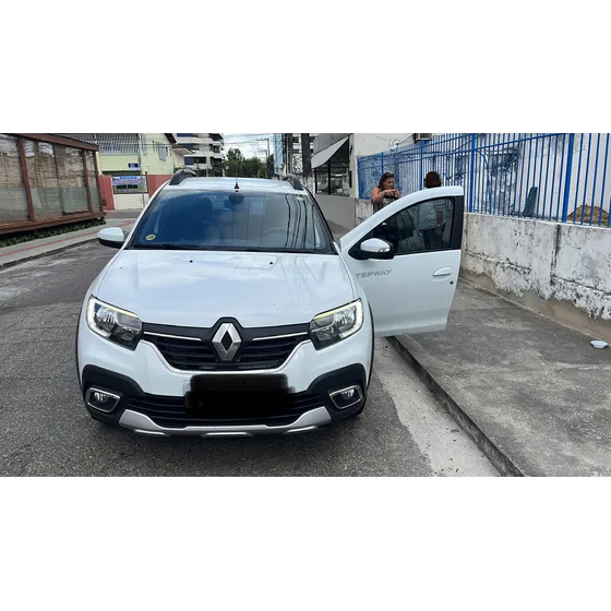 Renault Sandero Stepway 1.6 Iconic 16v X-tronic 5p