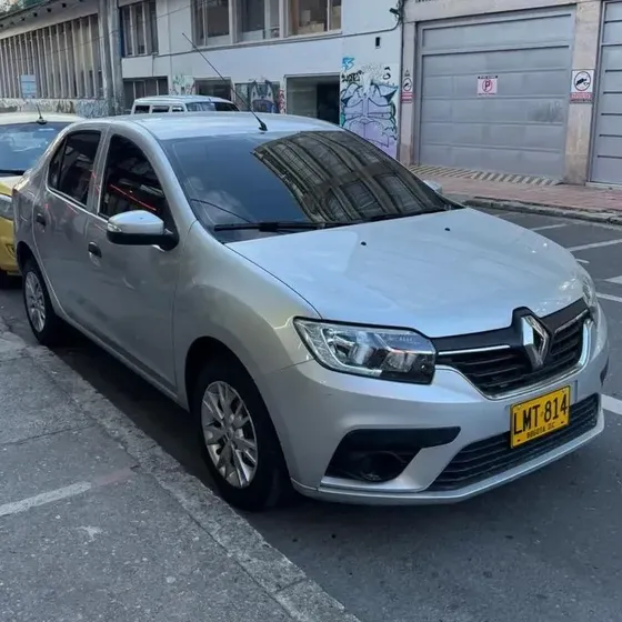 Renault Logan 2023 1.6 Life