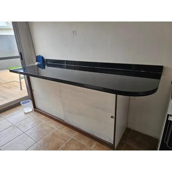 Mesada Granito Negro