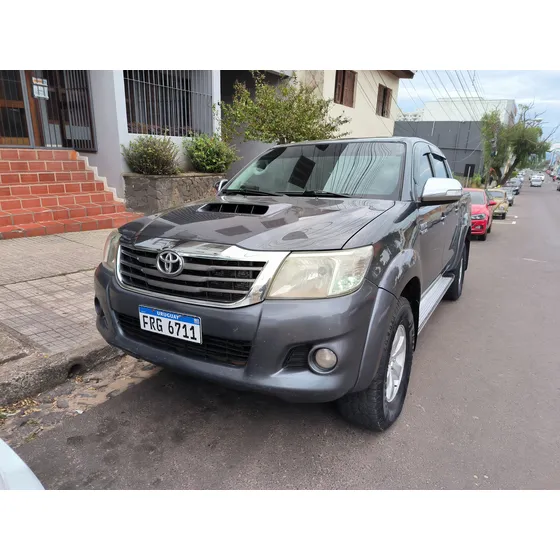 Toyota Hilux 2.8 D/cab 4x4 Srv