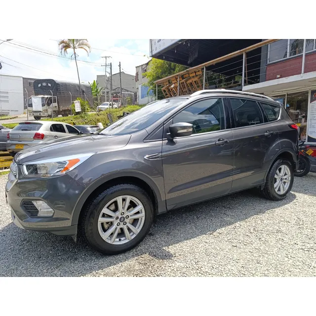 Ford Escape 2.0 Se 240 Hp 4x2