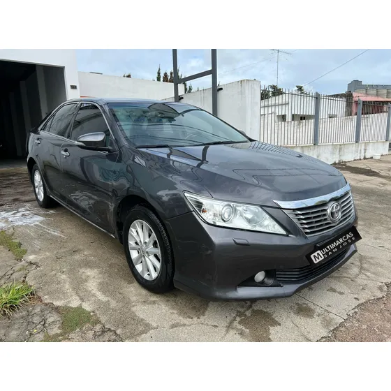 Toyota Camry 2.5 L4 At