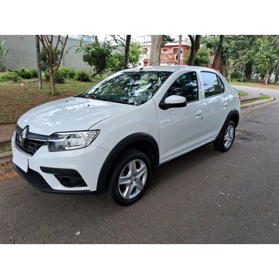 Renault Logan 1.6 Zen 16v X-tronic 4p