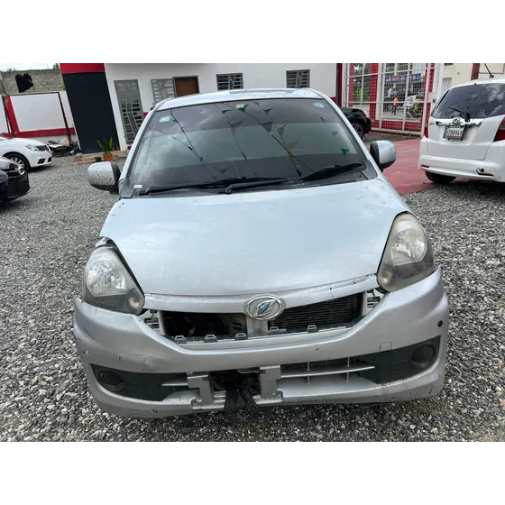 Daihatsu Mira Japones