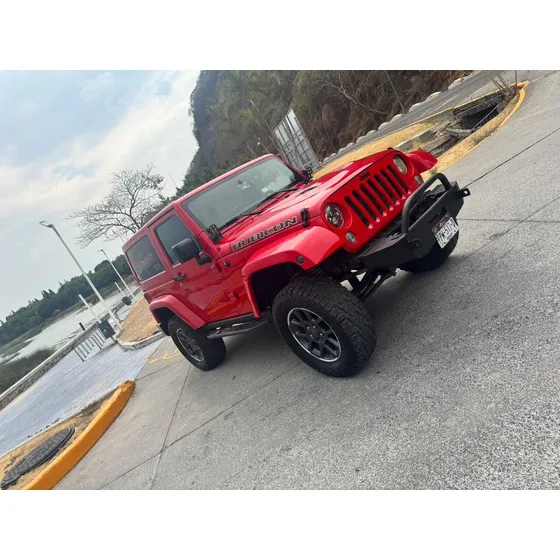 Jeep Wrangler 3.6 3p Sahara 4x4 At