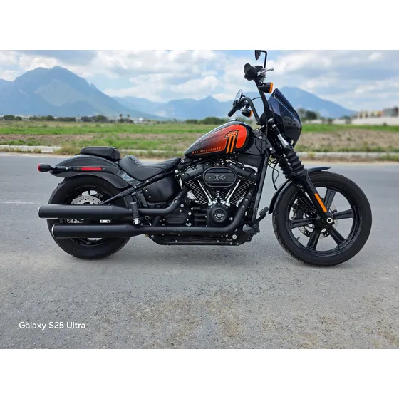 Street Bob 114