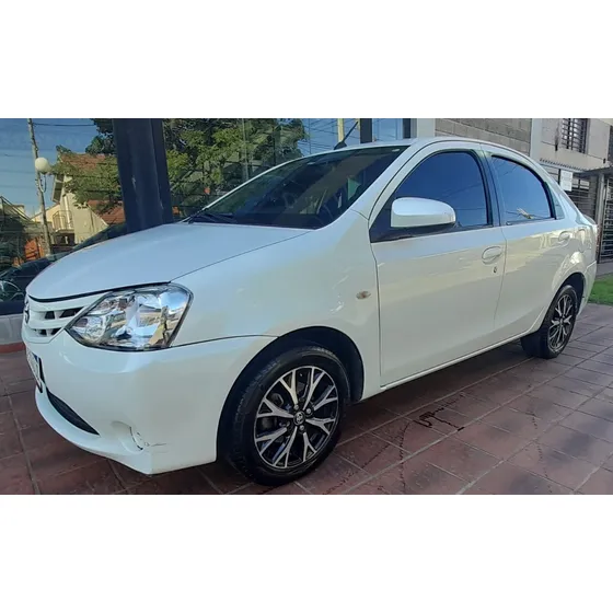 Toyota Etios 1.5 Xs 6mt