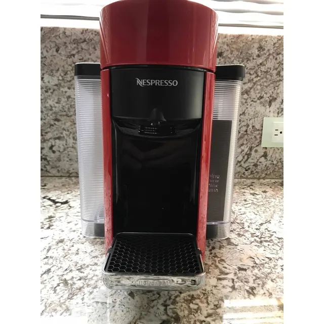 Cafetera Nespresso Vertuoline Nueva