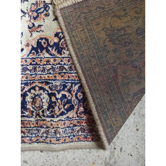 Alfombra Tipo Persa 140cm X 80cm
