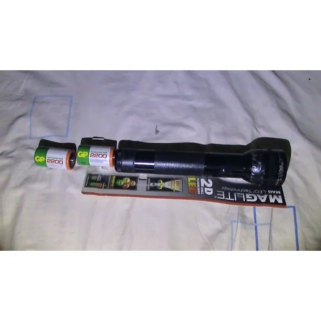 Linterna Maglite 2d Nueva Con Pilas Recargables 
