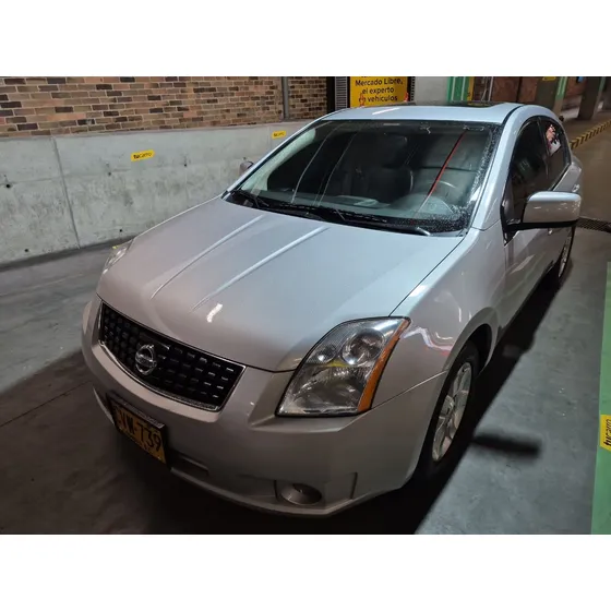 Nissan Sentra 2.0 Std