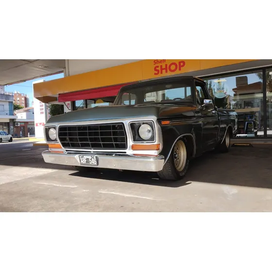 Ford F-100 4.2 V8