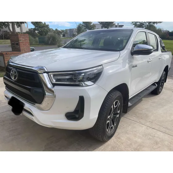 Toyota Hilux Pick-up 2.8 Cd Srv 177cv 4x2 At