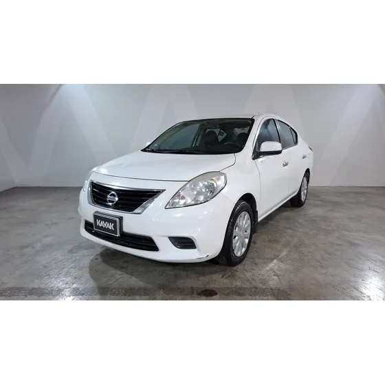 Nissan Versa 1.6 Sense Ta Ac