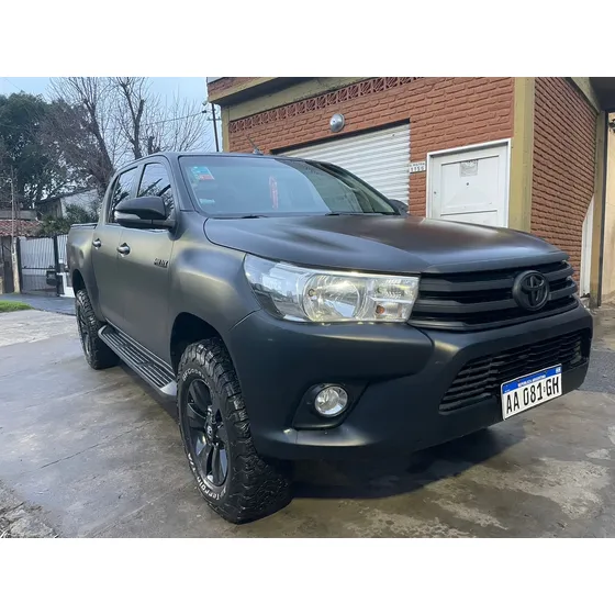 Toyota Hilux Pick-up 2.8 Cd Srv 177cv 4x4
