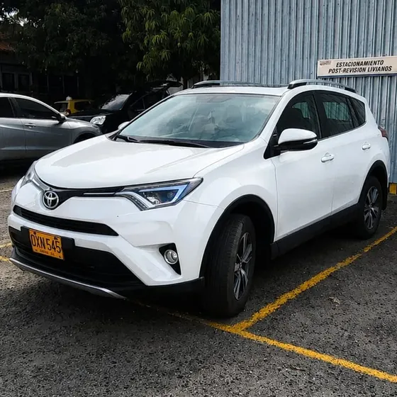 Toyota Rav4 2018 2.0 Street
