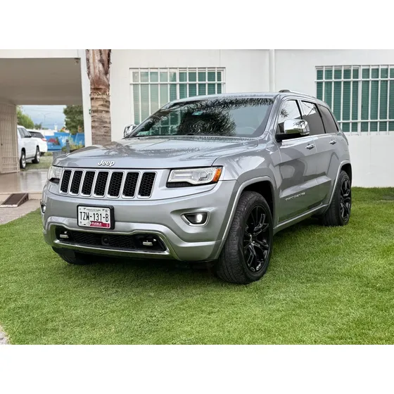 Jeep Grand Cherokee 5.7 Summit 4x4 Mt