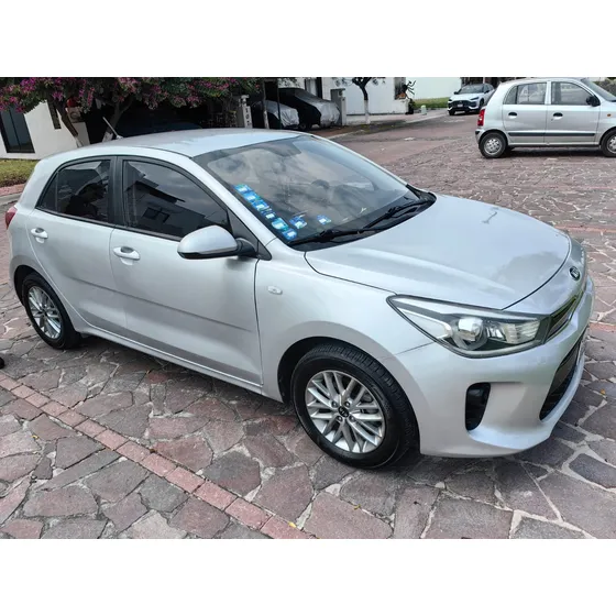 Kia Rio 1.6 Lx Hatchback Mt