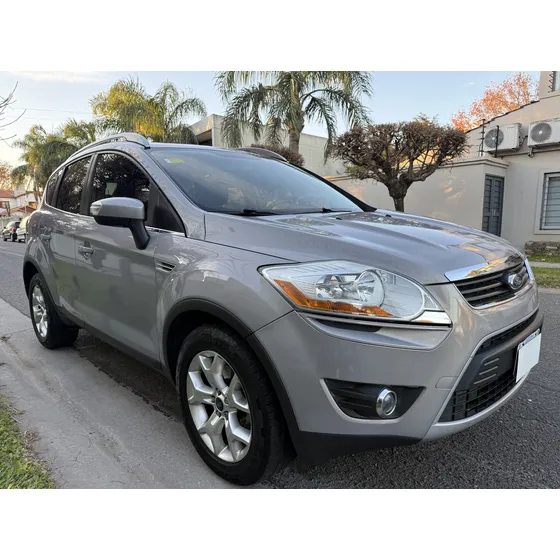 Ford Kuga 2.5 Titanium At 4x4 L (ku05)