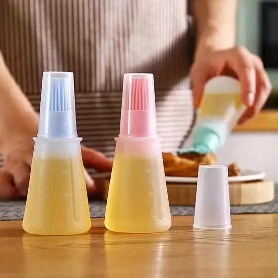 Envase Genérico Pequeño Con Brocha De Silicona