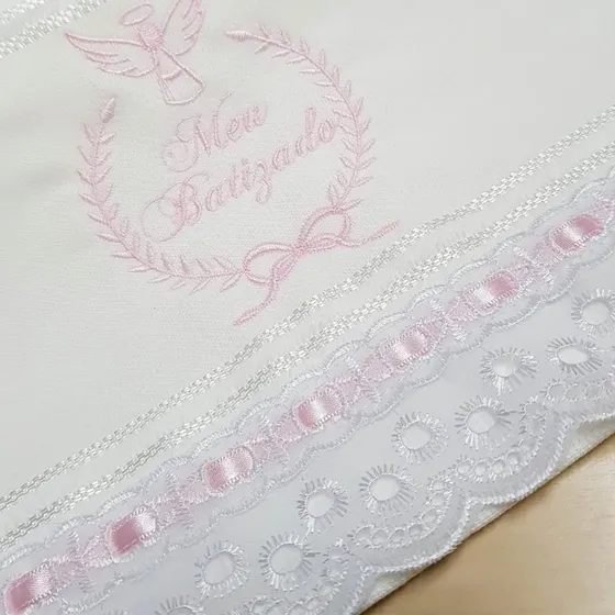 Toalha de batizado de menina de luxo com renda