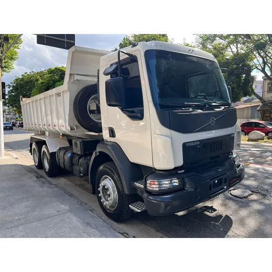 Volvo Vm 270 270 6x4 2p (diesel) (e5) 2022/2022