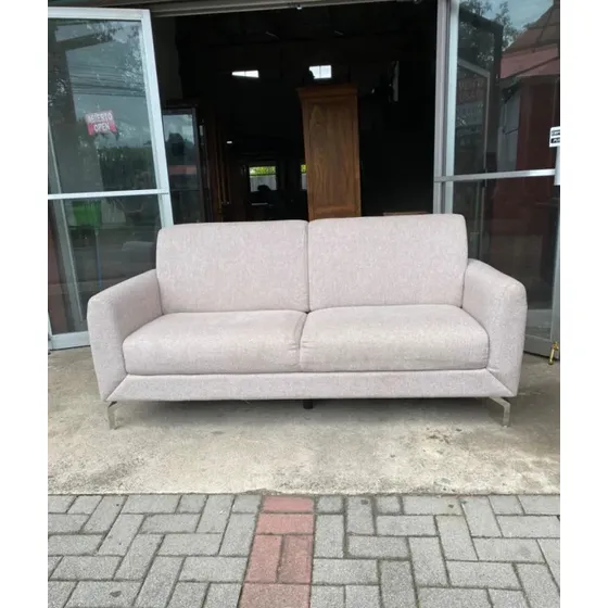 Nuevo Sofá Sillón 3 Puestos De Akiro. Totalmente Nuevo