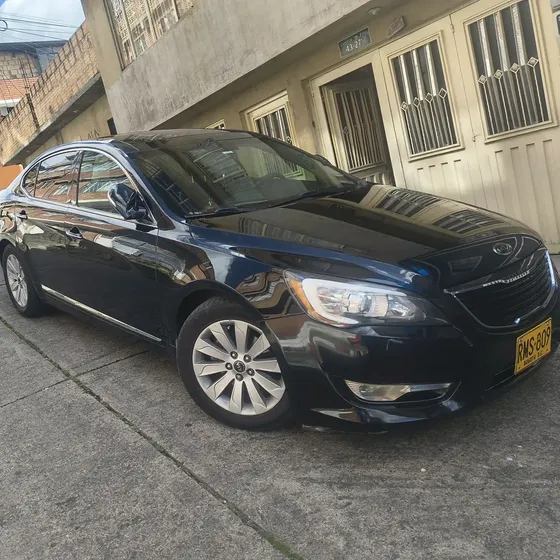 Kia Cadenza 2011 3.5 Ex