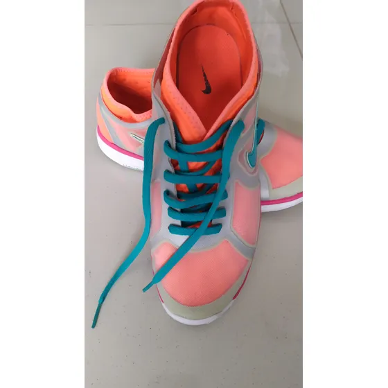Zapatillas Mujer Nike Tecnología Lunarlon - Talle Us7