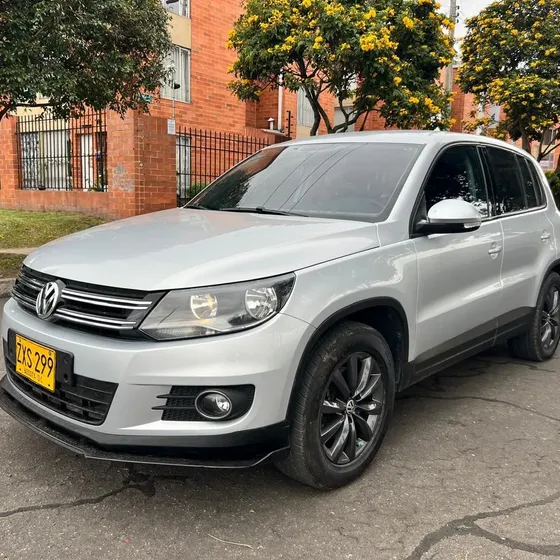 Volkswagen Tiguan 2014 Tiguan 2.0 Dsg 7 Velocidades 4x4