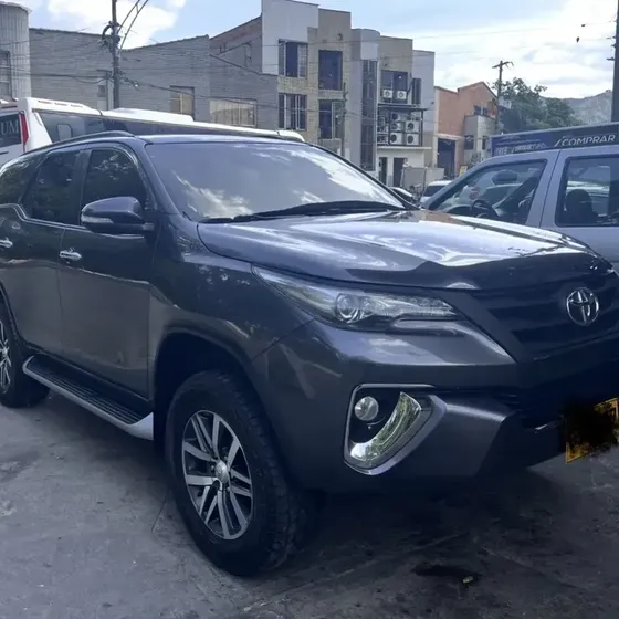 Toyota Fortuner 2018 2.8l