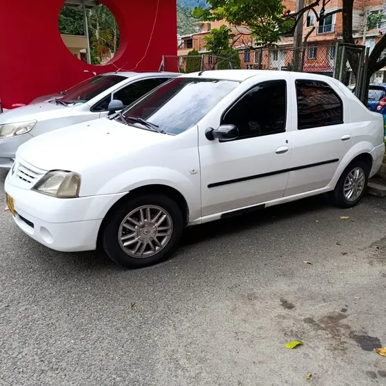 Renault Logan 2007 1.4 Dynamique