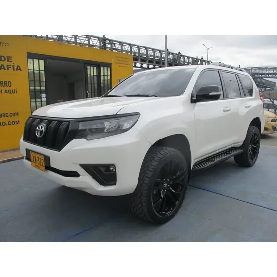 Toyota Prado 2024 Txl Black Edition 4x4 2700cc At Aa
