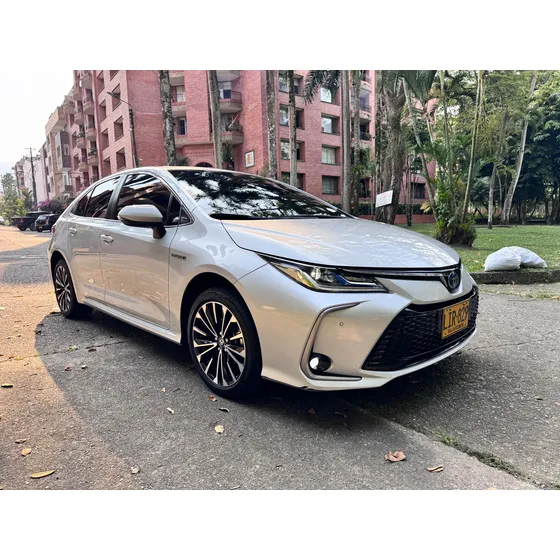 Toyota Corolla 1.8 Hev Xli