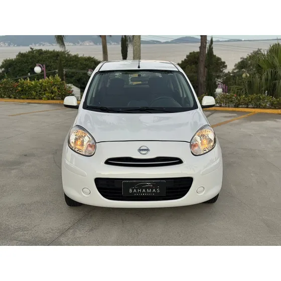 Nissan March 1.0