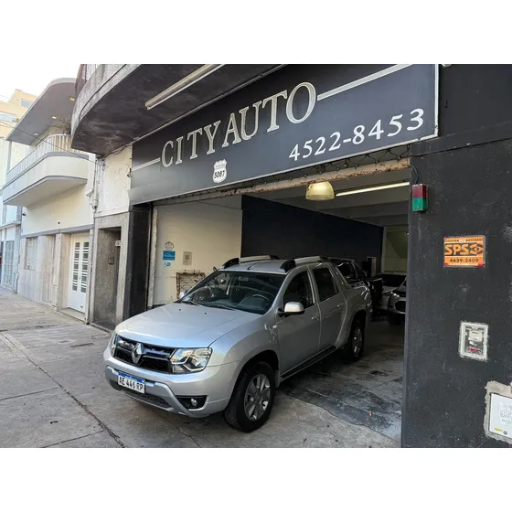 Renault Duster Oroch 2.0 Privilege