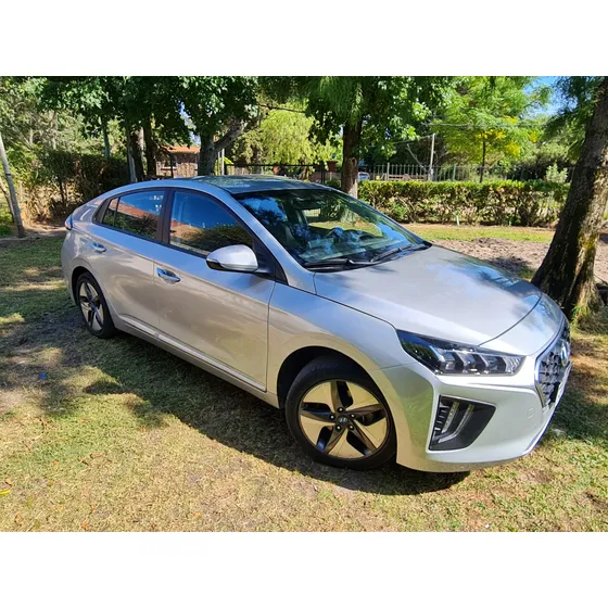 Hyundai Ioniq 1.6 Gdi Hibrido At 5p