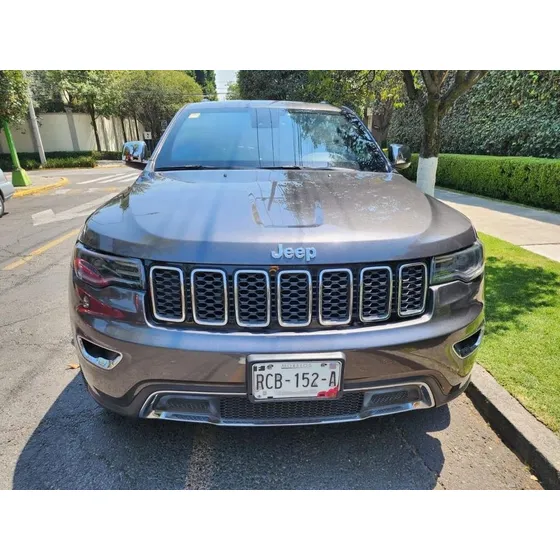 Jeep Grand Cherokee 5.7 Summit Elite Plinum 4x4 At