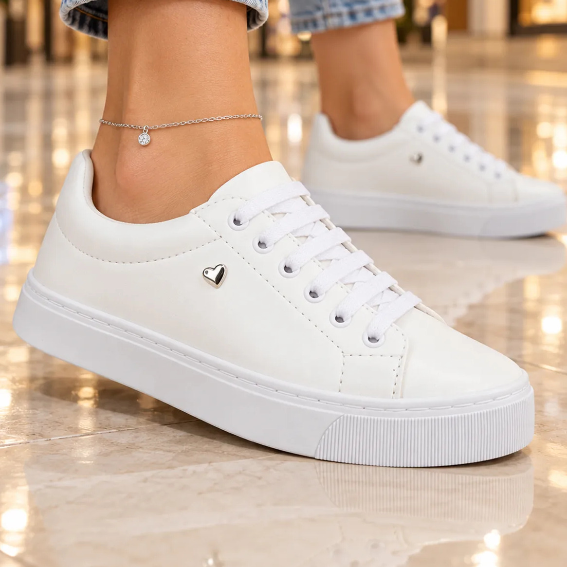 Tenis Branco Feminino Casual Academia Bordado Confortável Tenis Branco Feminino Casual Academia Bordado Confortável