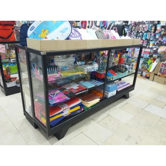 Mostrador, Exhibidor,  Vitrina De Vidrio Para Negocios