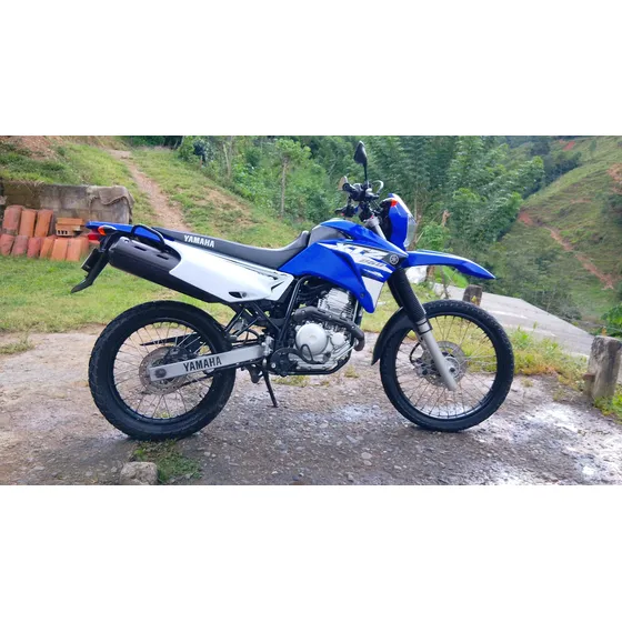 Xtz 250 Papeles Al Día, Traspaso, Modelo 2017,  Multicolor