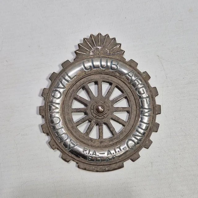 Antigua Insignia Automóvil Club Argentino Metal Mag 58097
