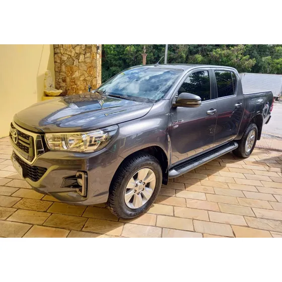 Toyota Hilux 2.7 Sr Cab. Dupla 4x2 Flex Aut. 4p