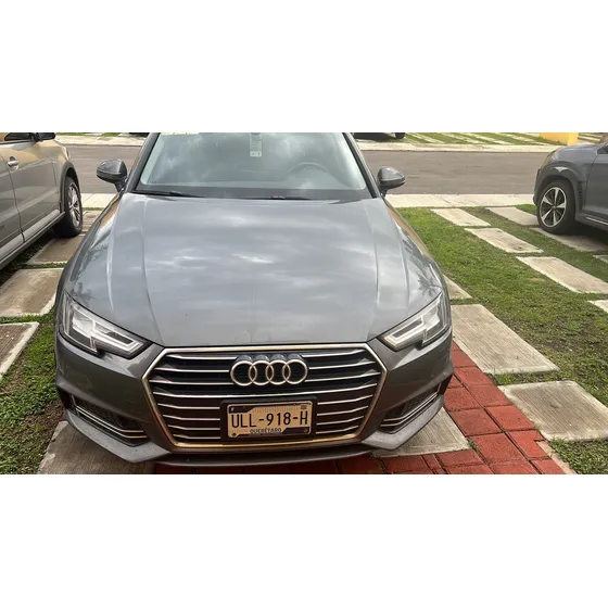 Audi A4 2.0 T Select 190hp Dsg