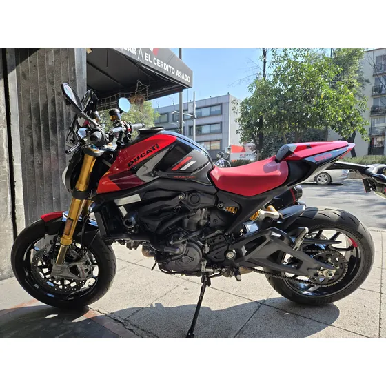 Ducati Monster Sp 937cc .