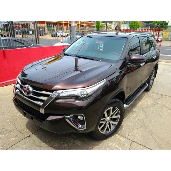Toyota Sw4 2.8 Tdi Srx 7l 4x4 Aut. 5p