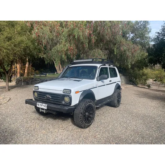 Lada Niva 4x4 E5