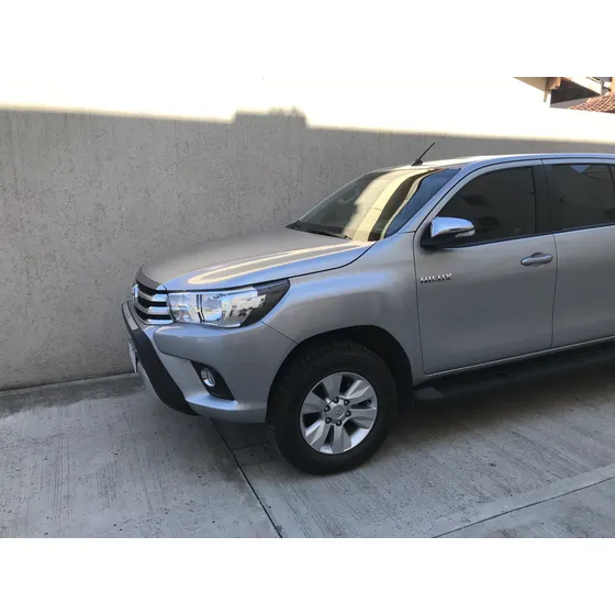 Toyota Hilux Pick-up 2.8 Cd Srv Pack 177cv 4x2