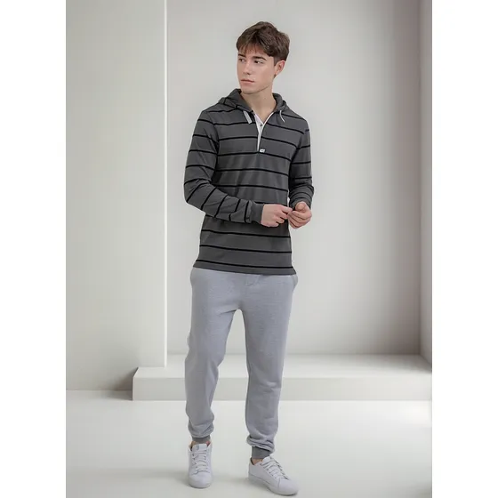Buzo Howard Con Capucha Modelo Breña Hombre
