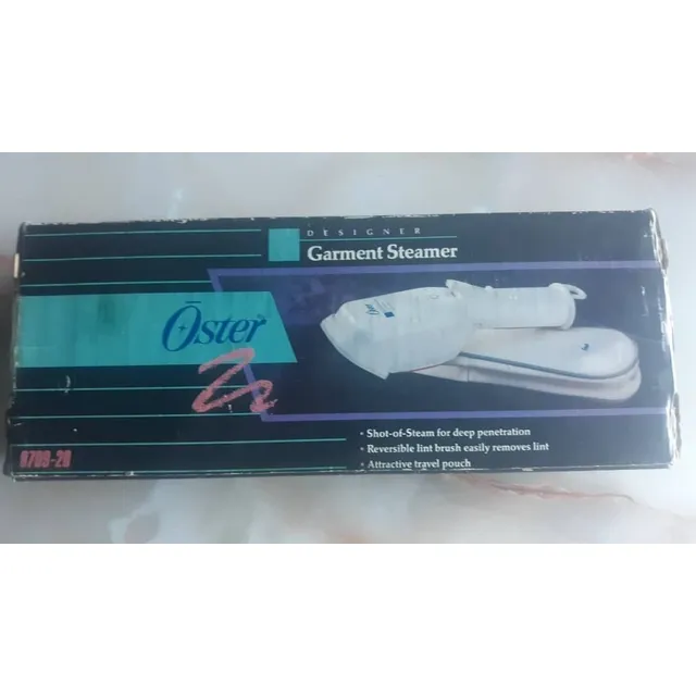Alisador Con Vaporizador De Ropa Eléctrico Marca Oster 